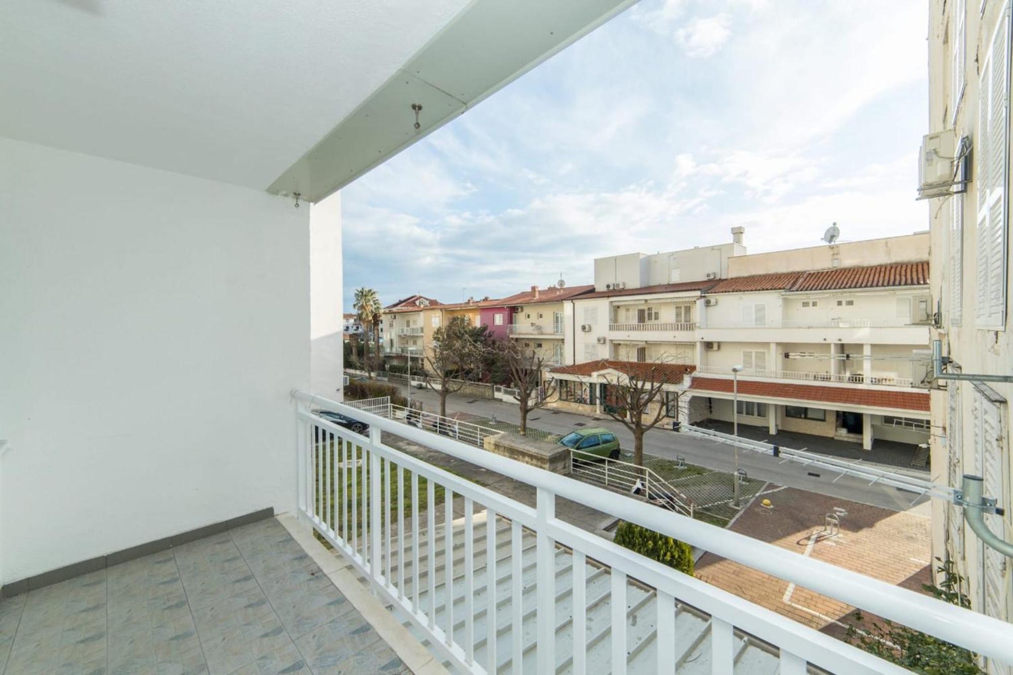 Orange Oasis Apartman *